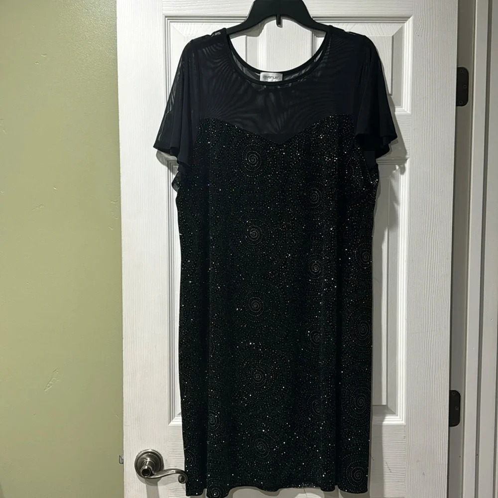 Avenue Dress